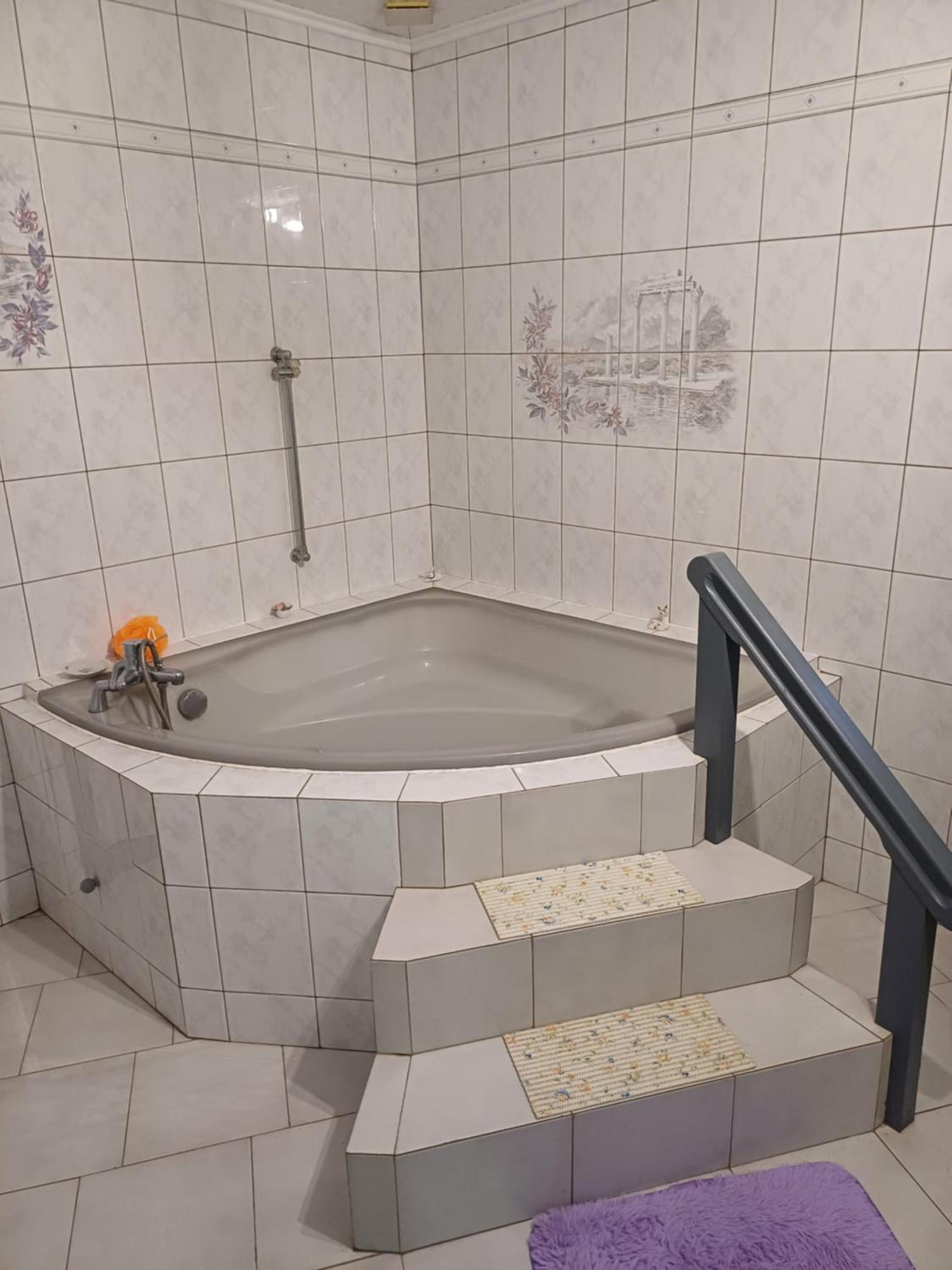 Le Pouyet Apartman Saint-Lattier Kültér fotó